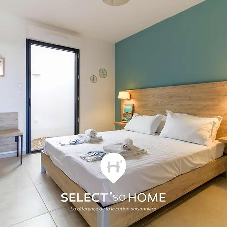 Select' - Avec Douche Exterieure Et Piscine - 180sud-e02 Le Lavandou